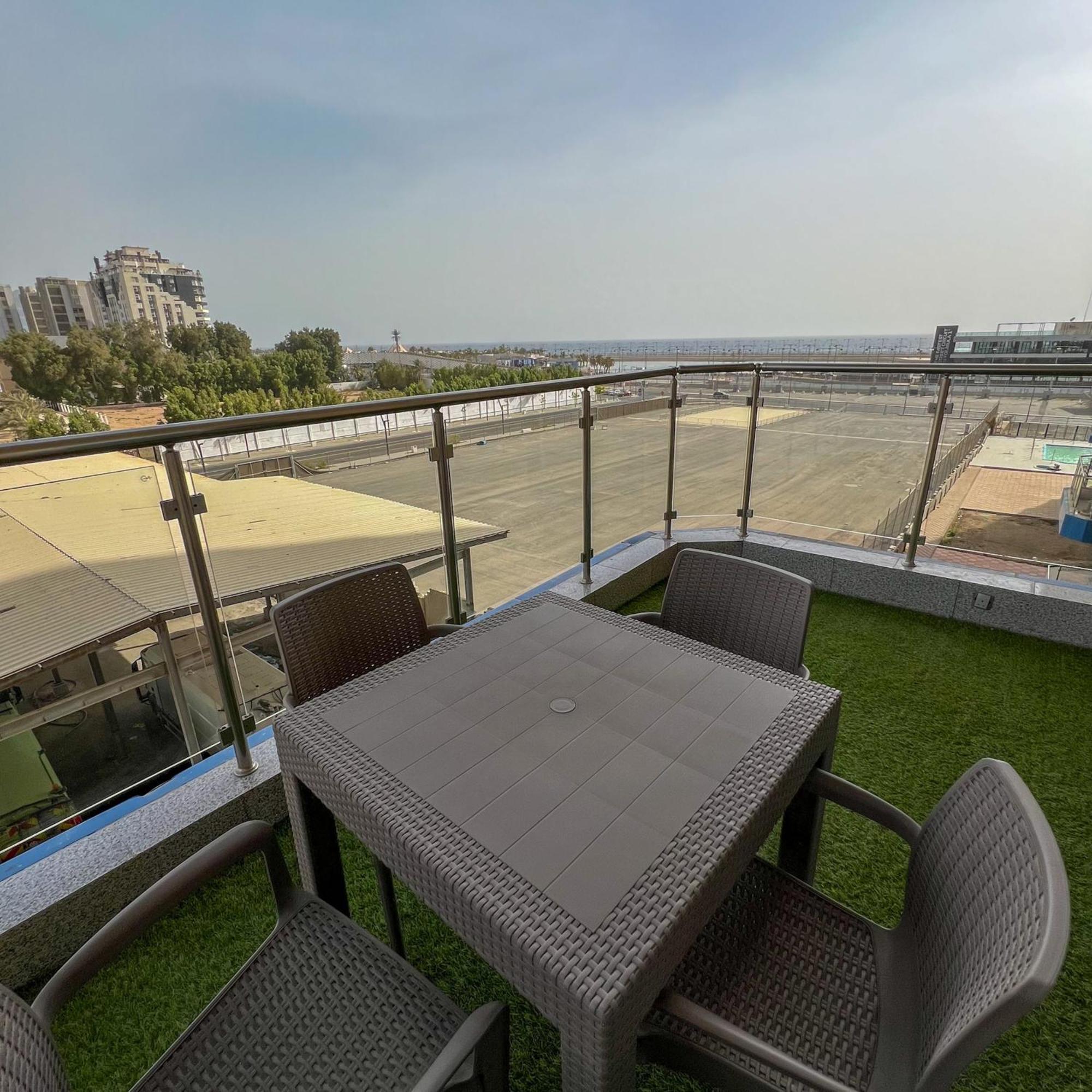 Almasarat Tower Sea View Apartment Jeddah Exterior photo