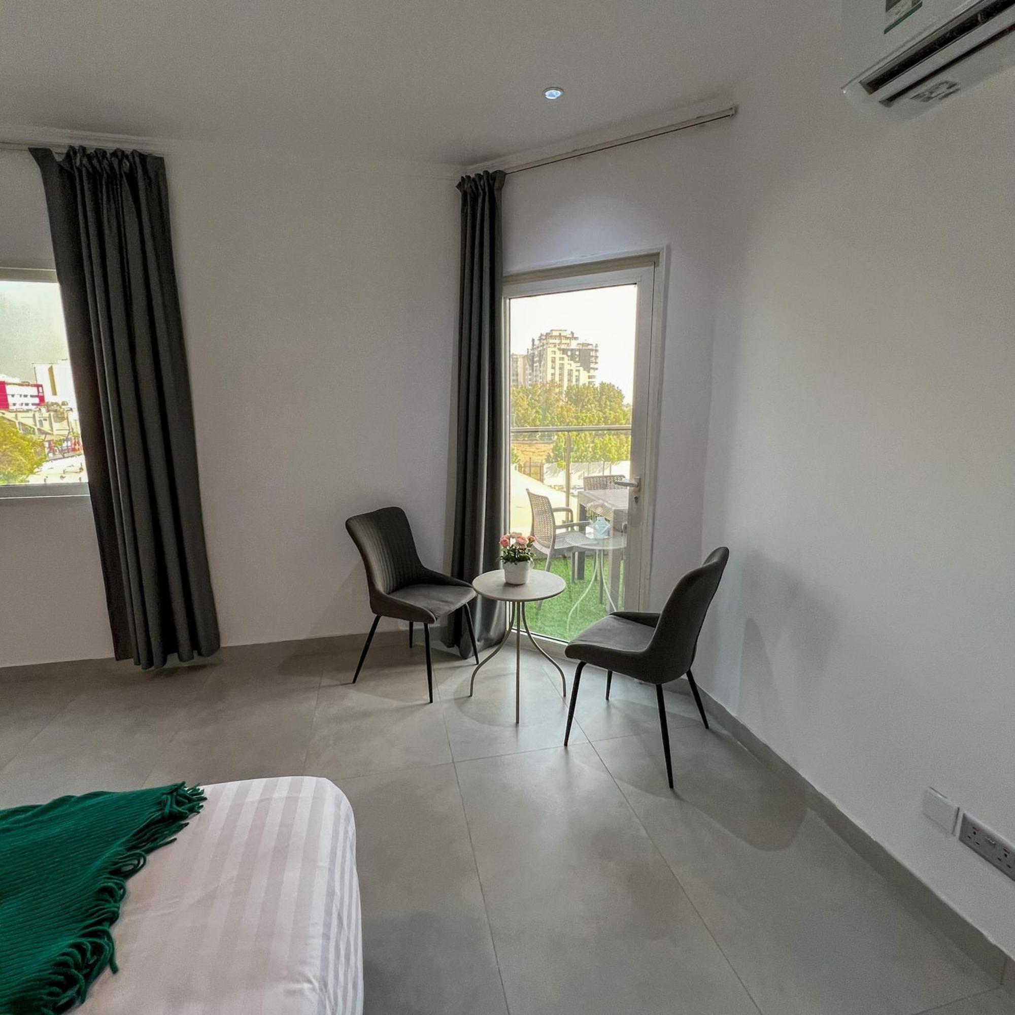 Almasarat Tower Sea View Apartment Jeddah Exterior photo